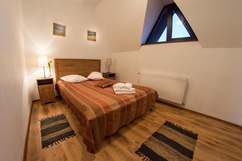 Floarea Soarelui Hotel Кея Екстериор снимка